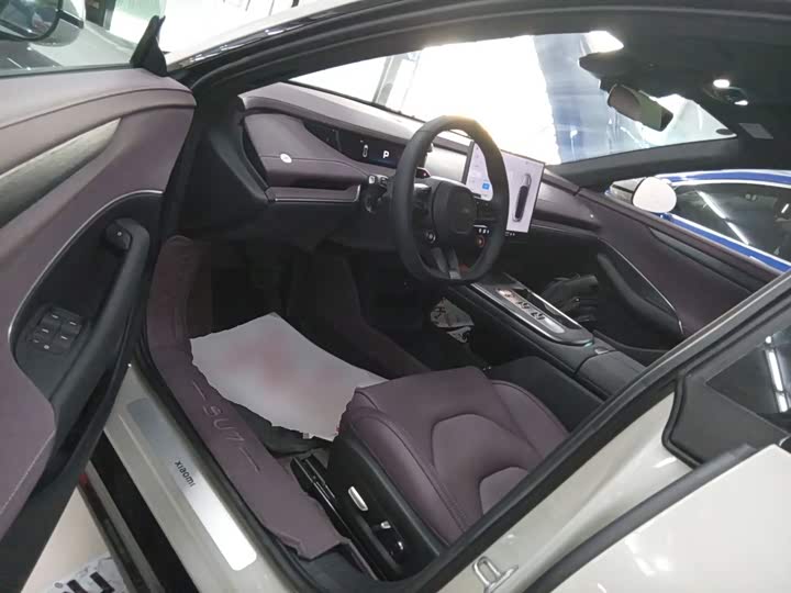 Фото 16 - Xiaomi SU7