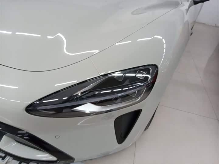 Фото 24 - Xiaomi SU7