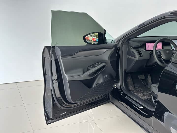 Фото 14 - BYD Song L