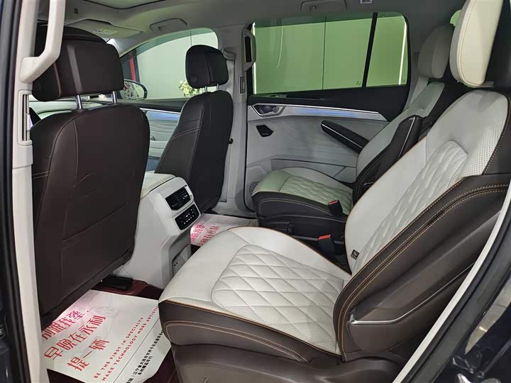 Фото 11 - Volkswagen Talagon