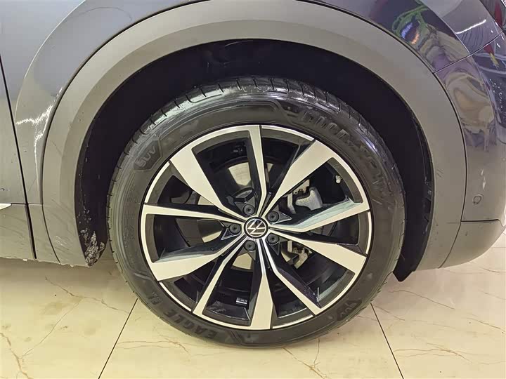 Фото 9 - Volkswagen Talagon