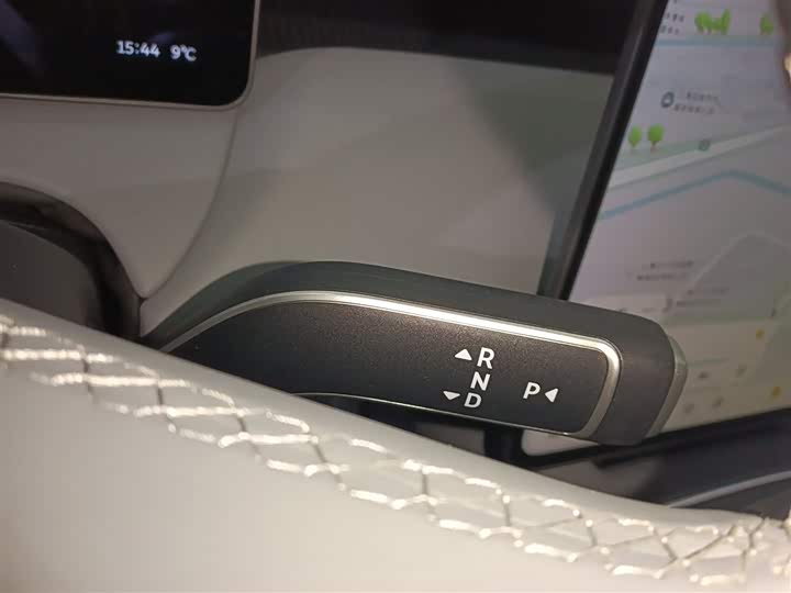 Фото 14 - Nio ET5T