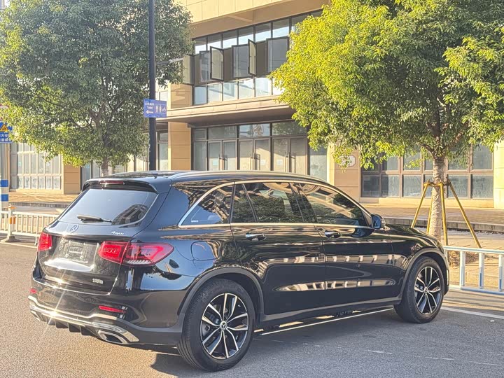 Фото 7 - Mercedes-Benz GLC-Class