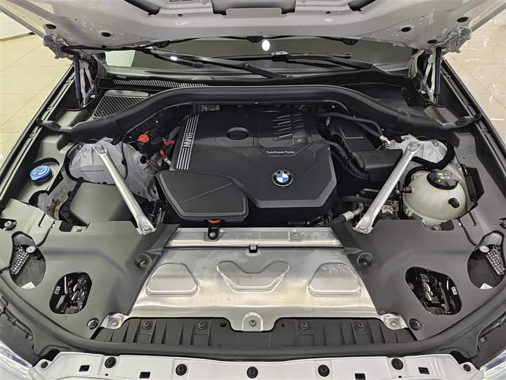 Фото 16 - BMW X3