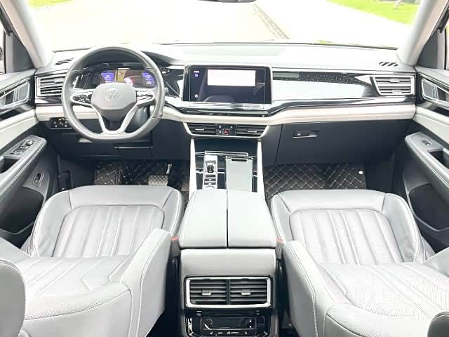 Фото 7 - Volkswagen Teramont Pro