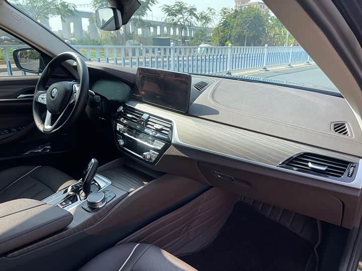 Фото 7 - BMW 5 Series