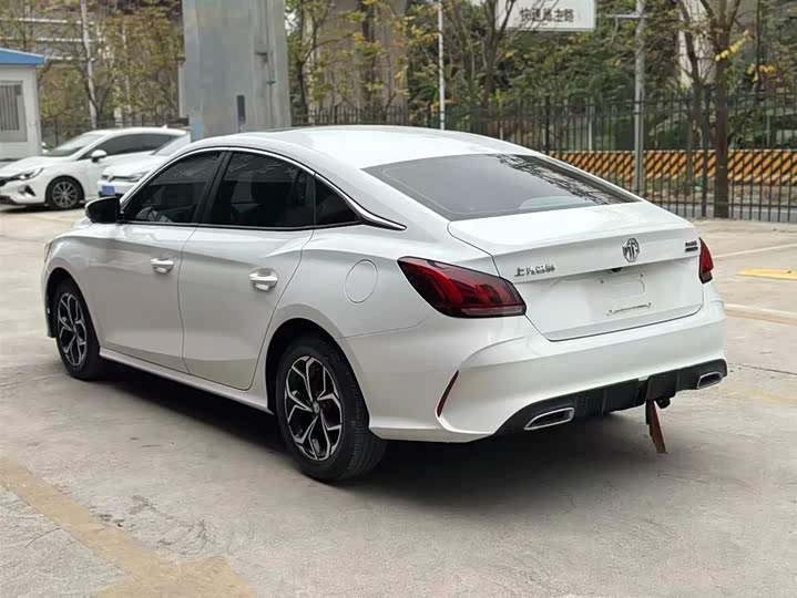 Фото 9 - MG Motor 5