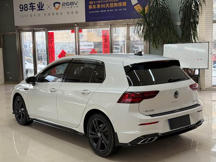 Фото 6 - Volkswagen Golf