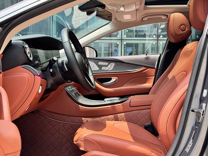 Фото 9 - Mercedes-Benz CLS-Class