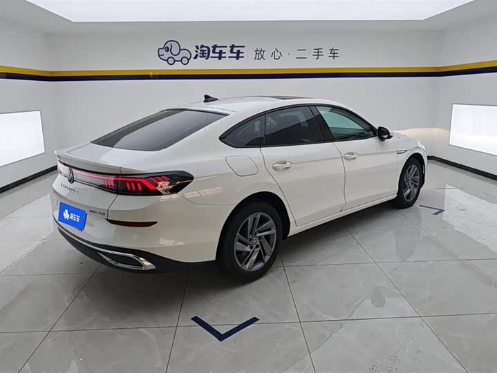 Фото 3 - Volkswagen Lamando L