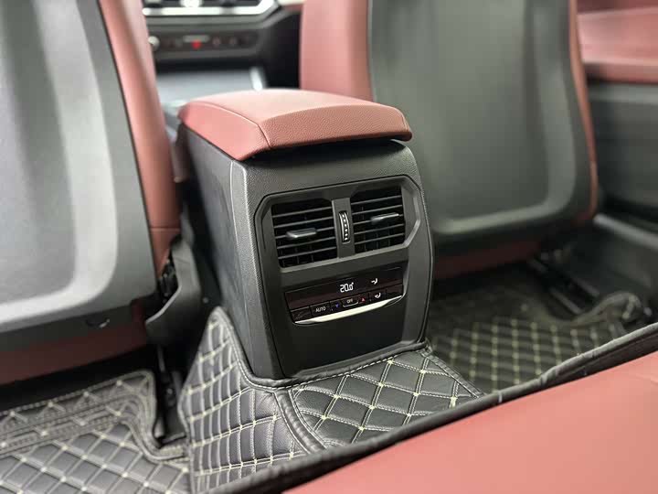 Фото 12 - BMW 4 Series