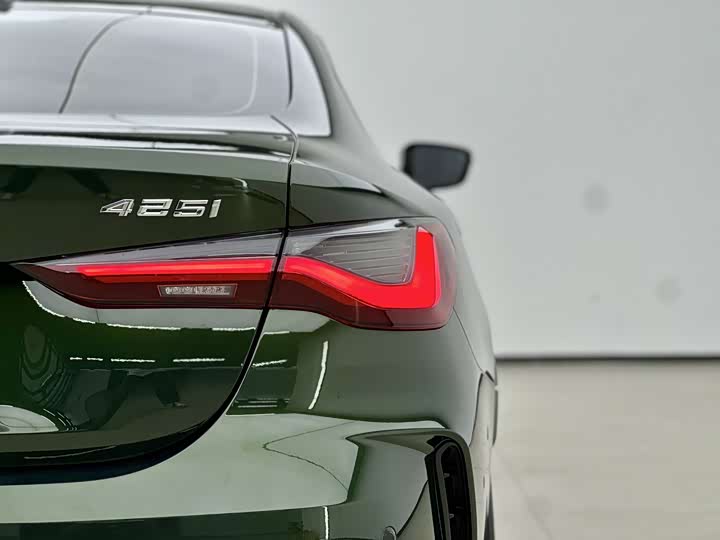 Фото 16 - BMW 4 Series