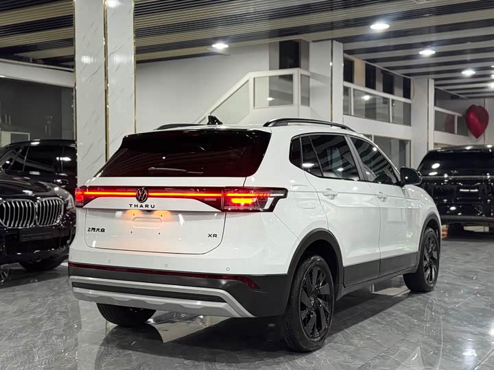 Фото 8 - Volkswagen Tharu