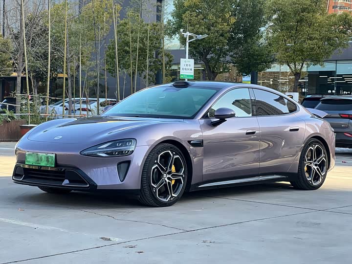 Фото 1 - Xiaomi SU7