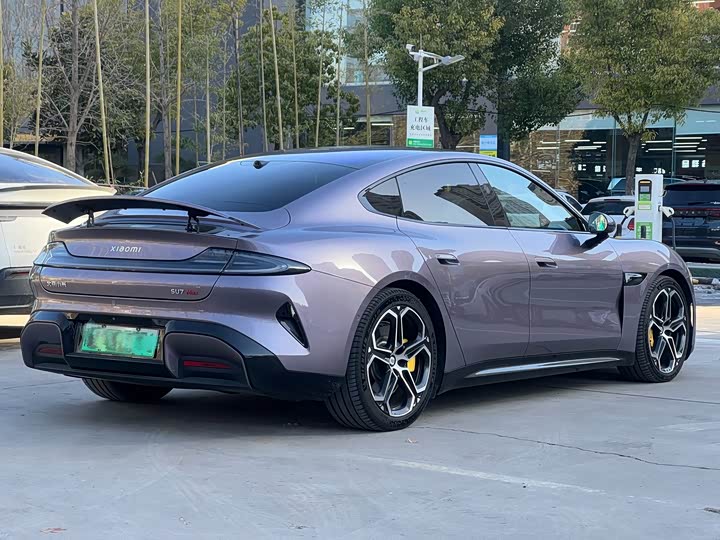 Фото 13 - Xiaomi SU7