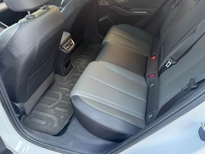 Фото 12 - BYD Qin L