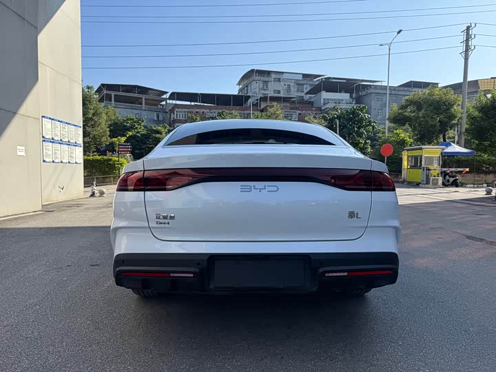 Фото 29 - BYD Qin L