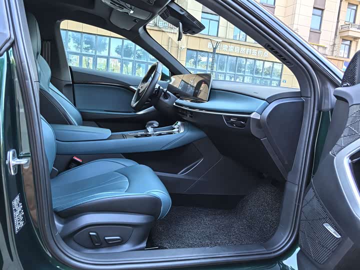 Фото 8 - MG Motor 7