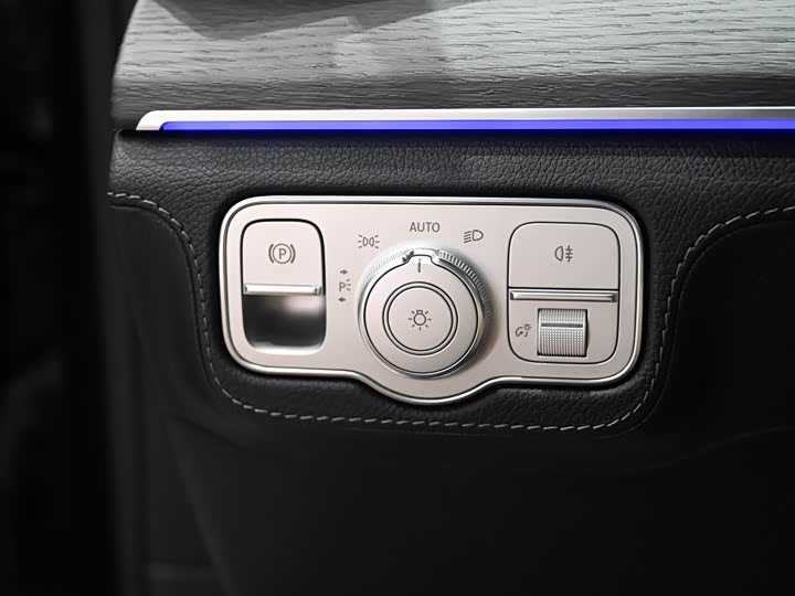 Фото 13 - Mercedes-Benz GLS-Class