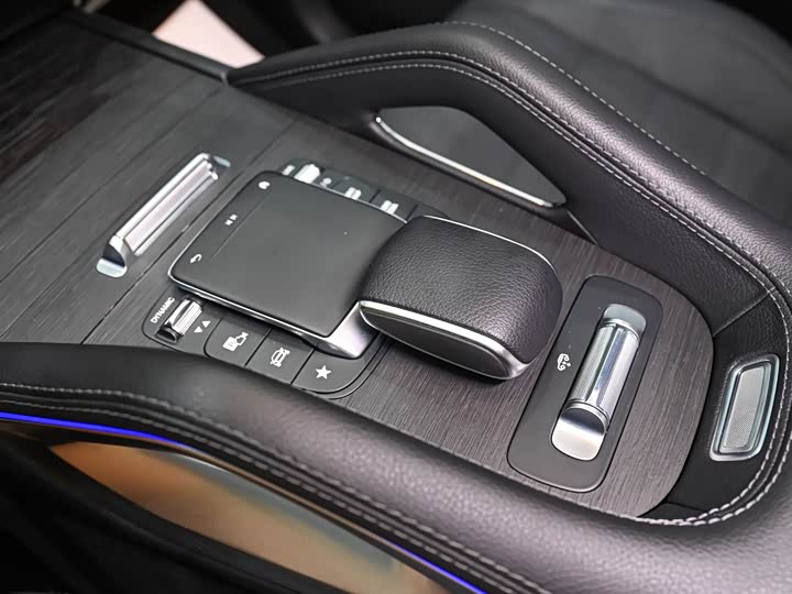 Фото 15 - Mercedes-Benz GLS-Class