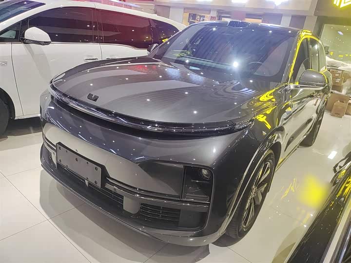 Фото 2 - LiXiang L8