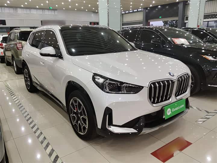 Фото 4 - BMW X1