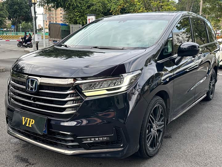 Фото 3 - Honda Odyssey