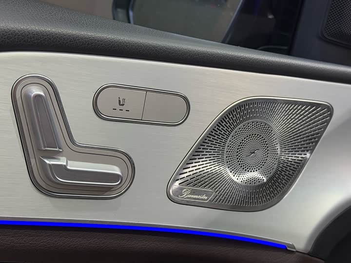 Фото 21 - Mercedes-Benz GLE-Class