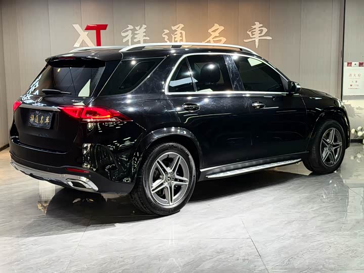 Фото 24 - Mercedes-Benz GLE-Class