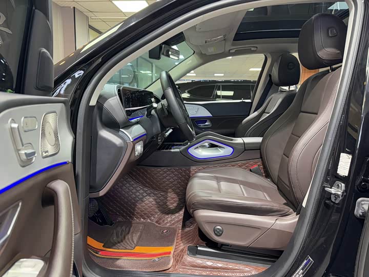 Фото 6 - Mercedes-Benz GLE-Class