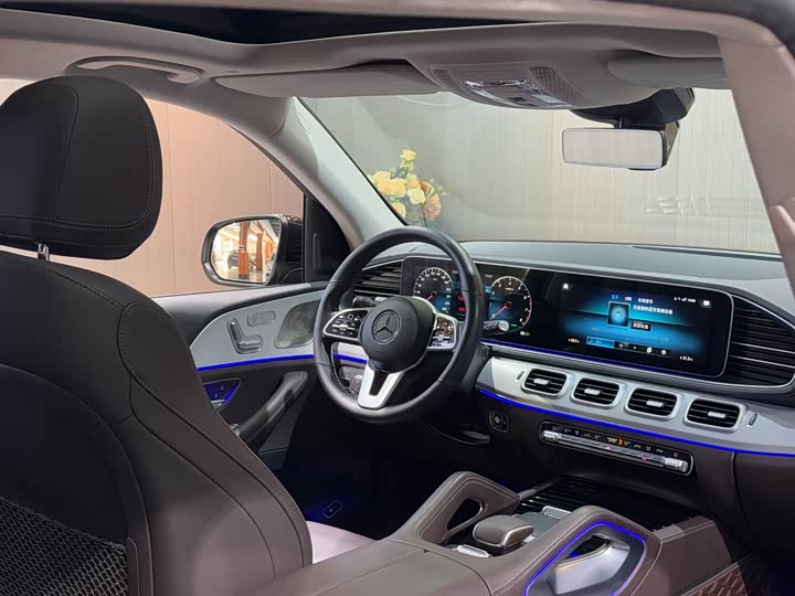 Фото 9 - Mercedes-Benz GLE-Class