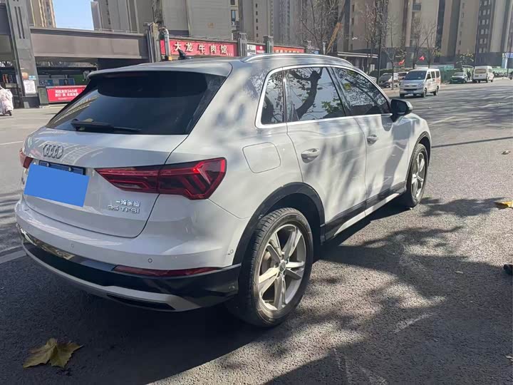 Фото 3 - Audi Q3