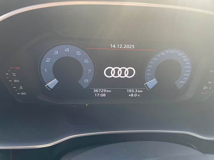 Фото 6 - Audi Q3