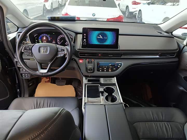 Фото 10 - Honda Odyssey