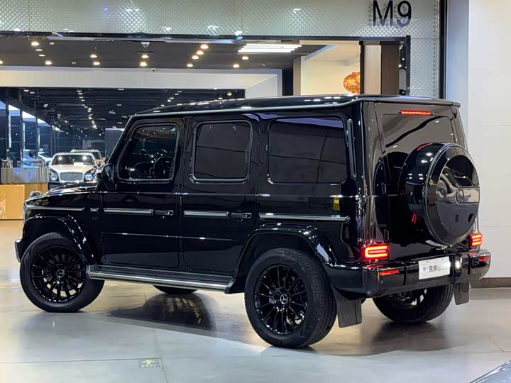 Фото 4 - Mercedes-Benz G-Class