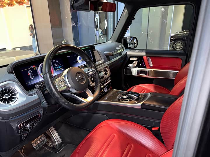 Фото 6 - Mercedes-Benz G-Class
