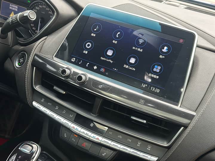 Фото 13 - Cadillac CT5