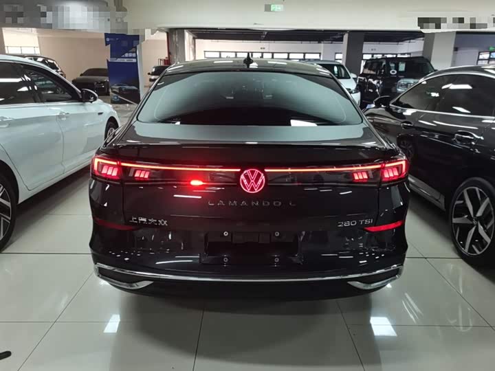 Фото 6 - Volkswagen Lamando L