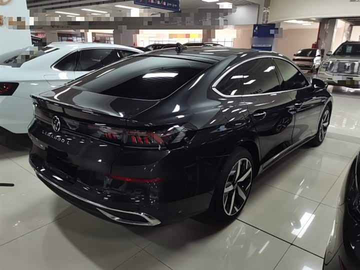 Фото 7 - Volkswagen Lamando L