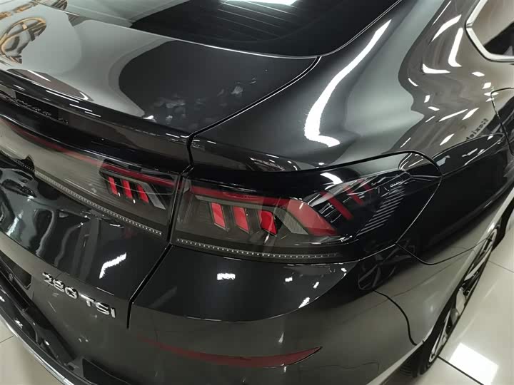 Фото 8 - Volkswagen Lamando L