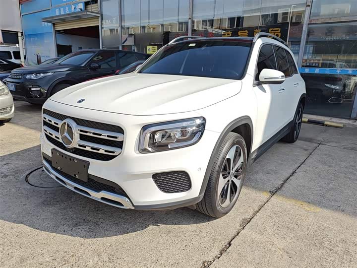 Фото 2 - Mercedes-Benz GLB-Class
