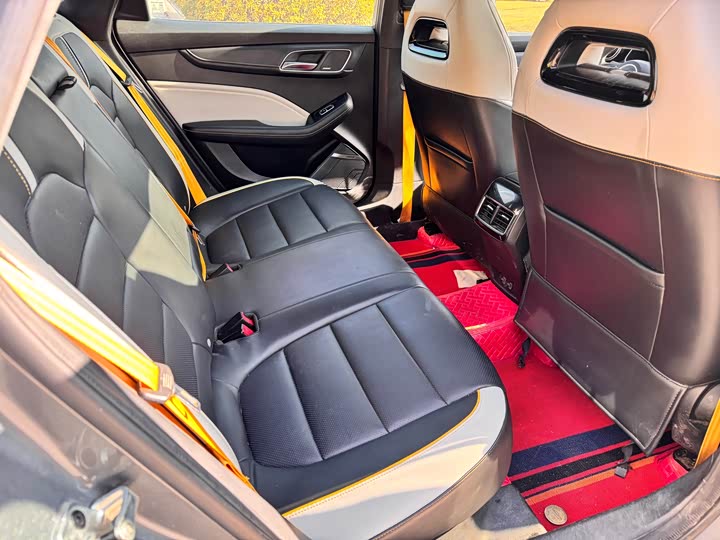 Фото 11 - MG Motor 6