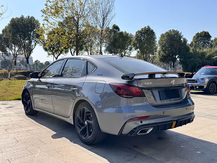 Фото 7 - MG Motor 6