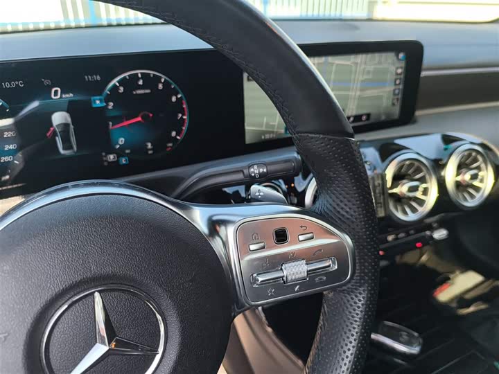 Фото 14 - Mercedes-Benz A-Class