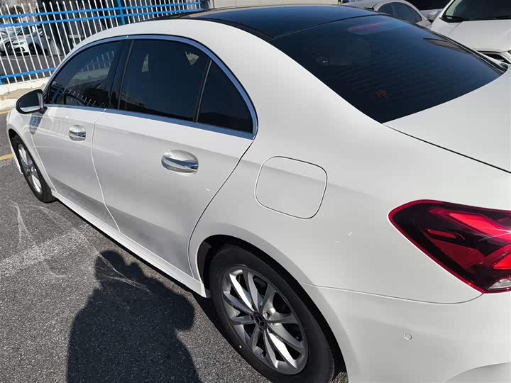 Фото 5 - Mercedes-Benz A-Class