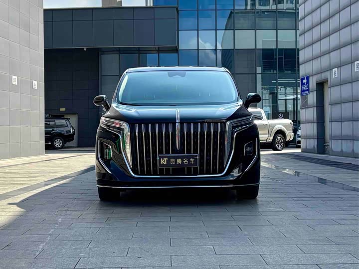 Фото 2 - Hongqi HQ9