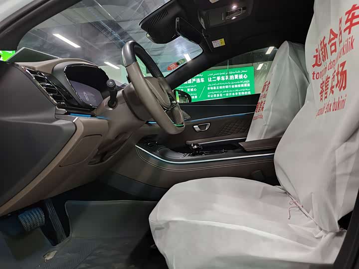 Фото 4 - BYD Han