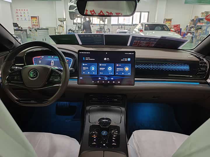 Фото 5 - BYD Han