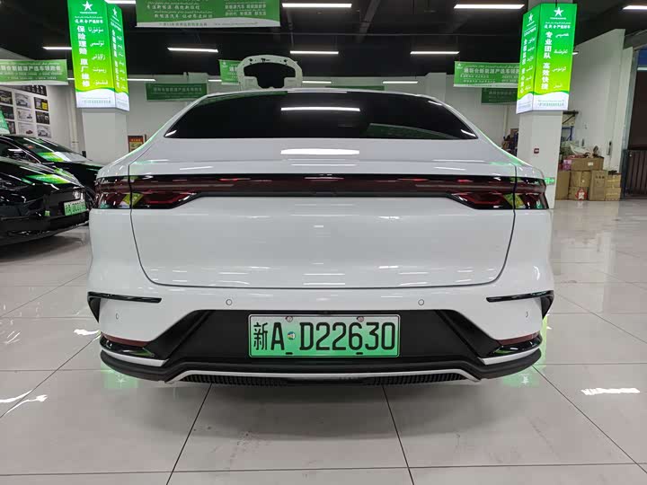 Фото 8 - BYD Han