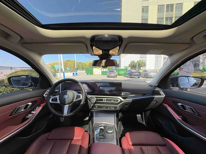 Фото 15 - BMW i3